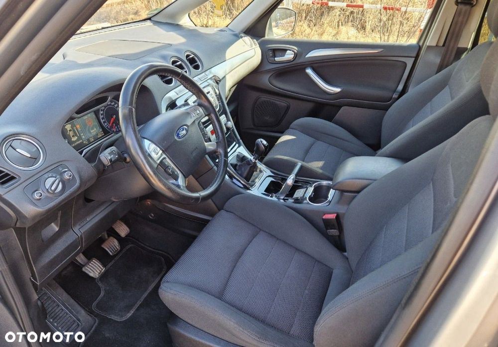 Ford S-Max 2.0 TDCi DPF Titanium - 18