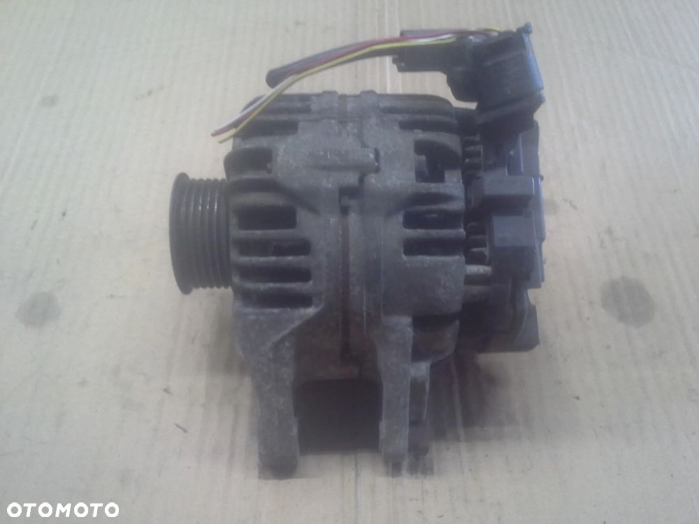 Alternator Toyota Corolla E12 1.6 0124315024 Bosch - 1