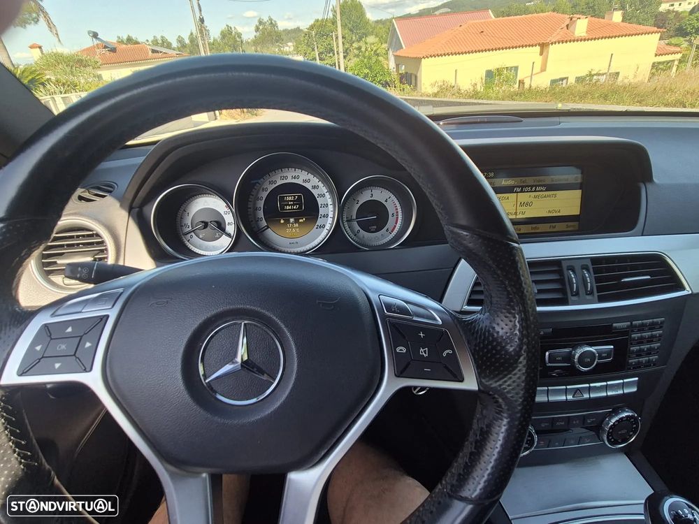 Mercedes-Benz C 220 - 6