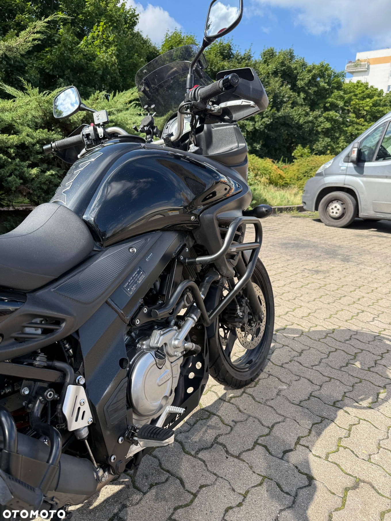 Suzuki V-STROM - 15
