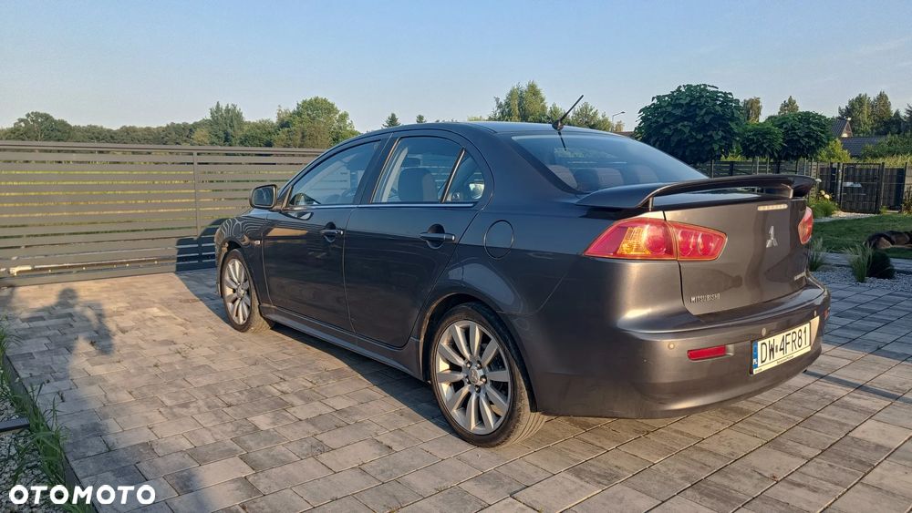 Mitsubishi Lancer 1.8 Intense - 4