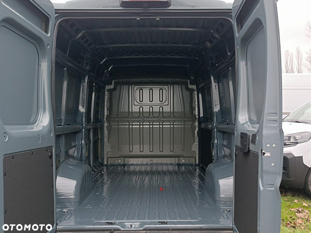 Opel Movano - 13