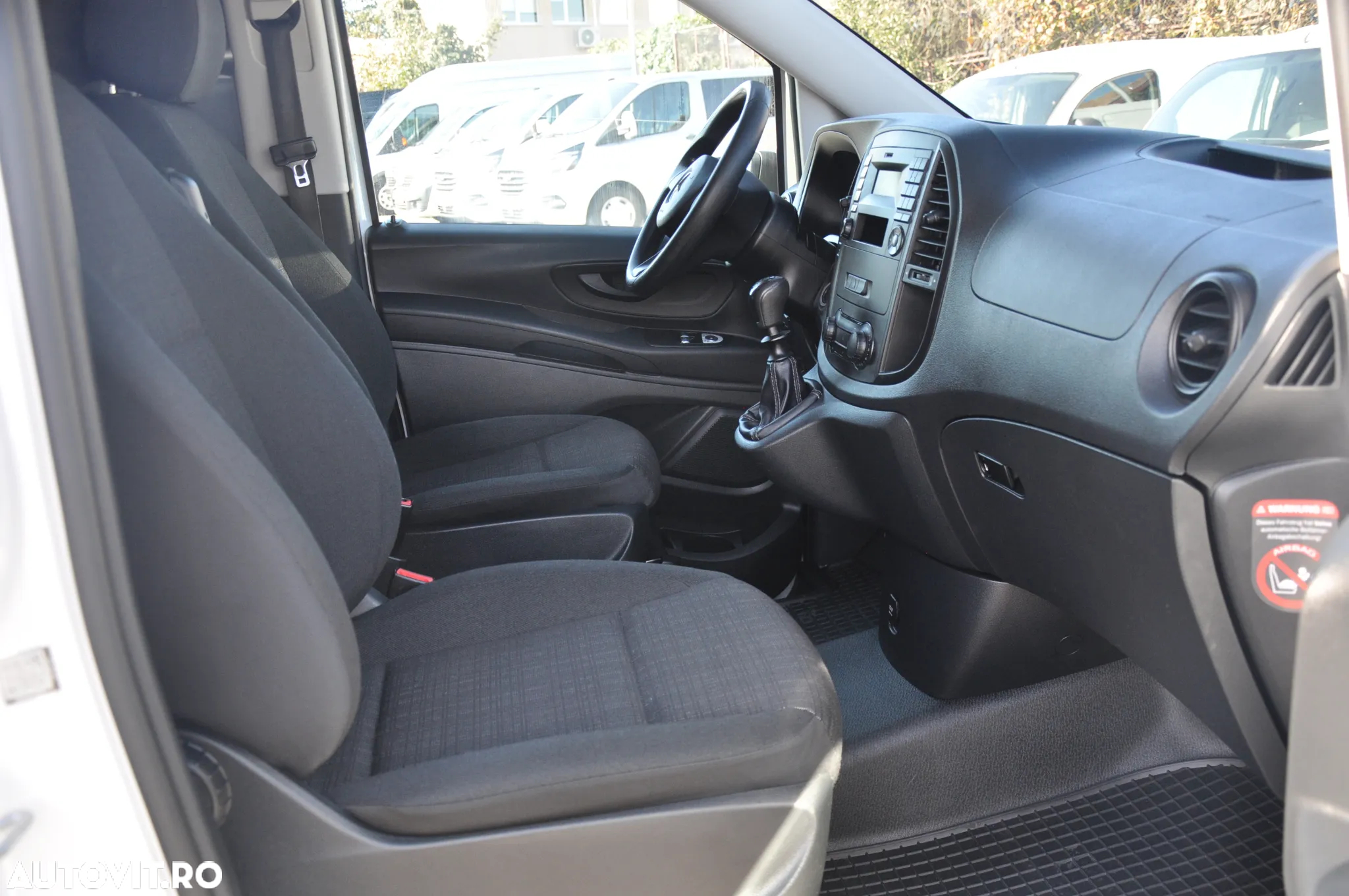 Mercedes-Benz Vito 114 Furgon - 13