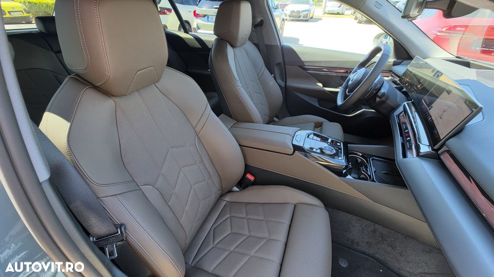 BMW Seria 5 - 10