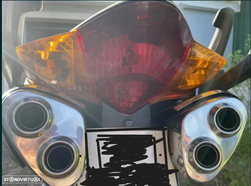 Honda VFR RC46 V4 VTEC - 4