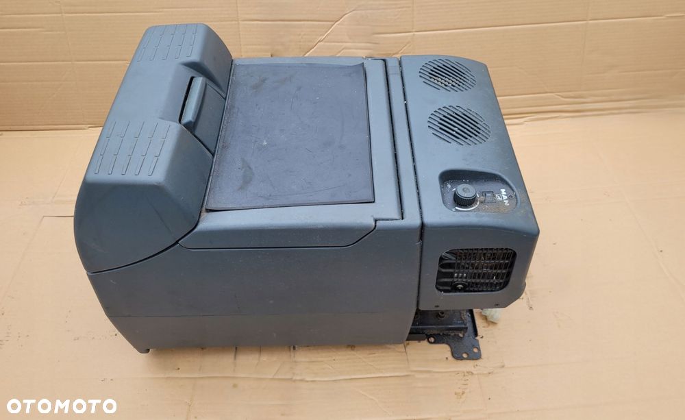 LODÓWKA / CHŁODZIARKA MAN TGS TGX TGM TGL - 1