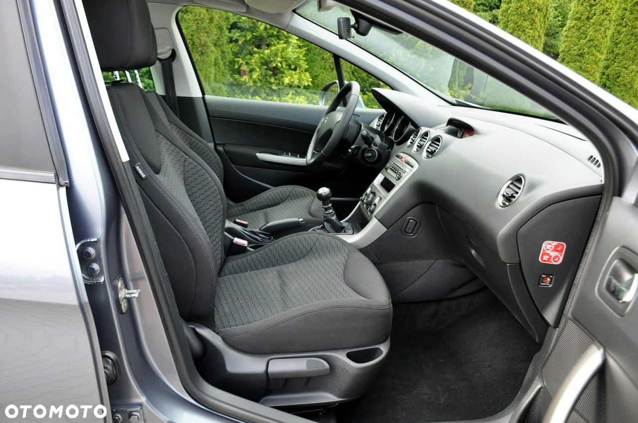 Peugeot 308 - 17