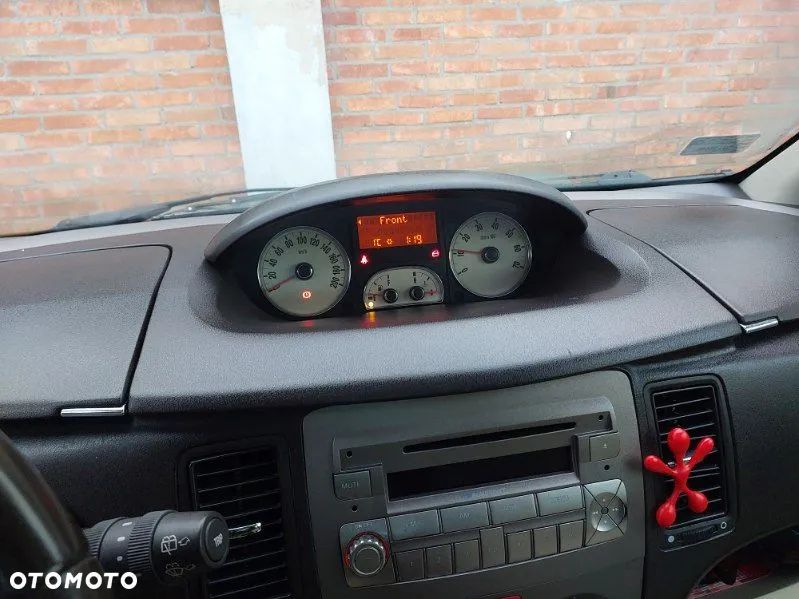 Lancia Musa 1.4 16v Platinum - 7