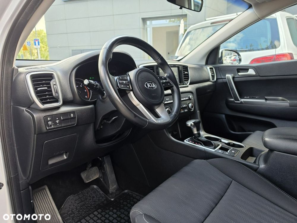Kia Sportage - 10