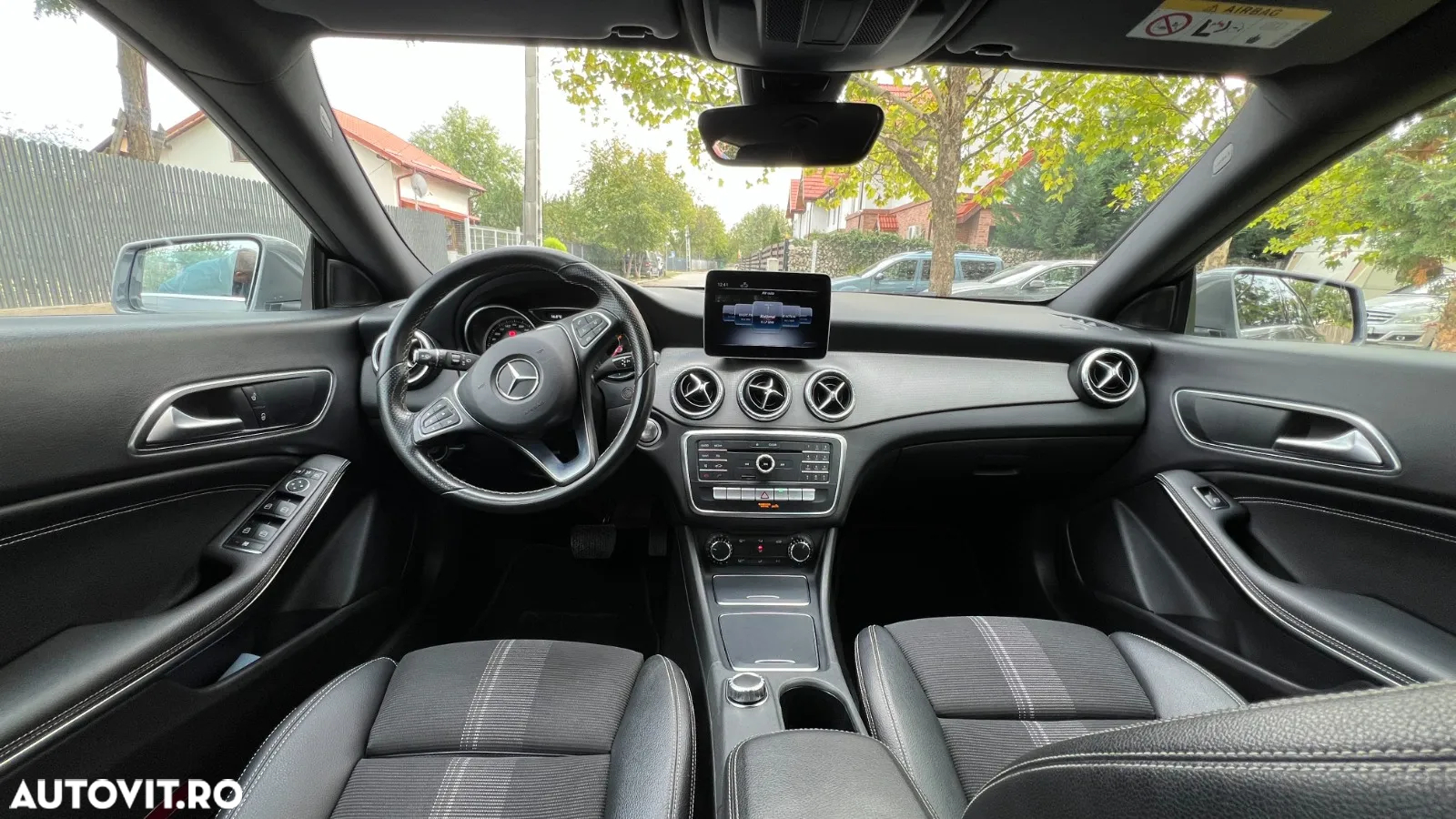 Mercedes-Benz CLA Shooting Brake 180 d 7G-DCT Peak Edition - 18