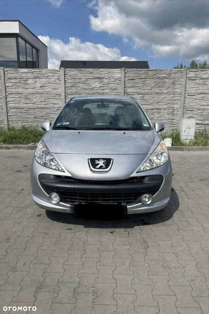 Peugeot 207 - 3