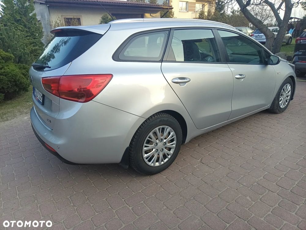 Kia Ceed 1.6 CRDi M - 24