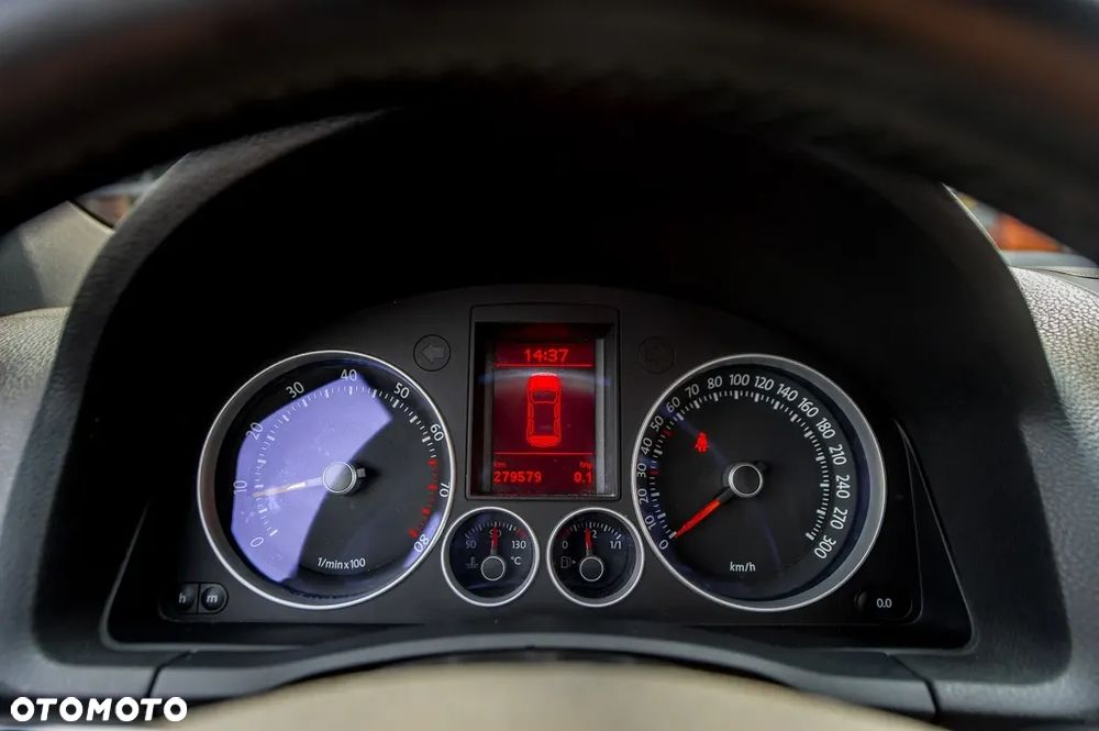 Volkswagen Golf 2.0 GTI - 26