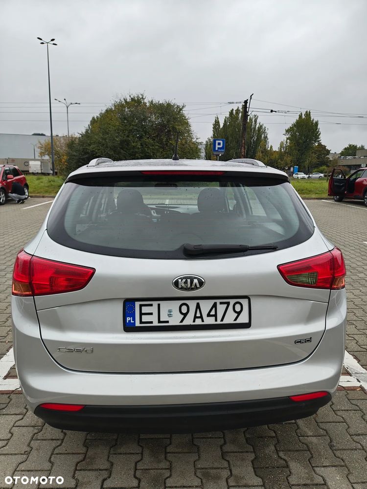 Kia Ceed - 5