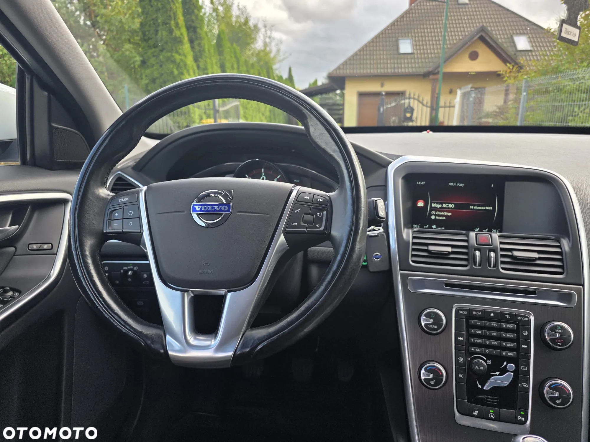 Volvo XC 60 D4 Momentum - 15