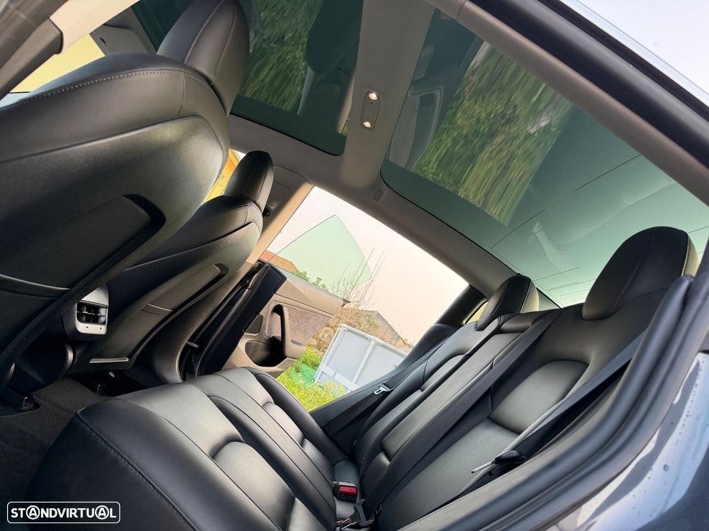 Tesla Model 3 Standard Range Plus RWD - 5