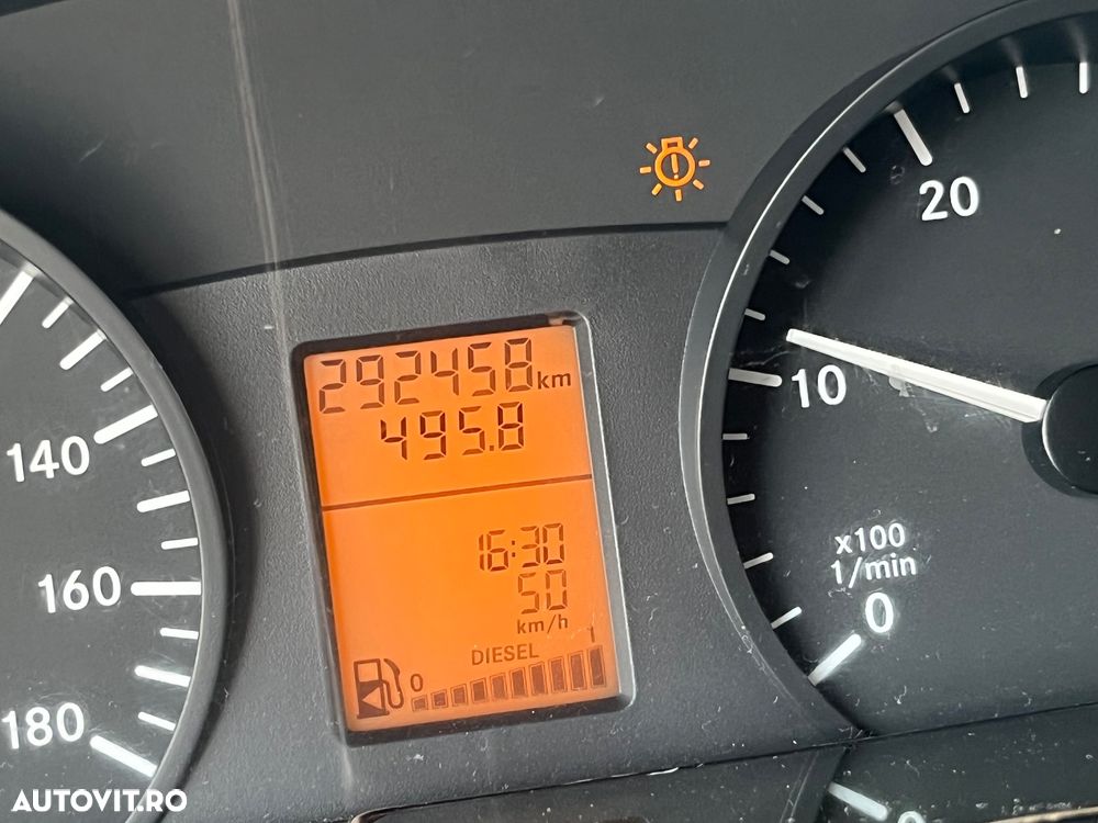 Mercedes-Benz Sprinter 906.211 - 13