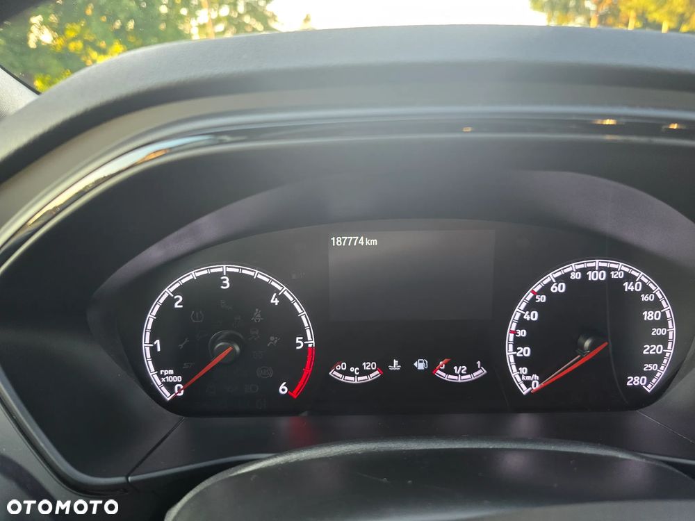 Ford Focus 2.0 EcoBlue ST - 30