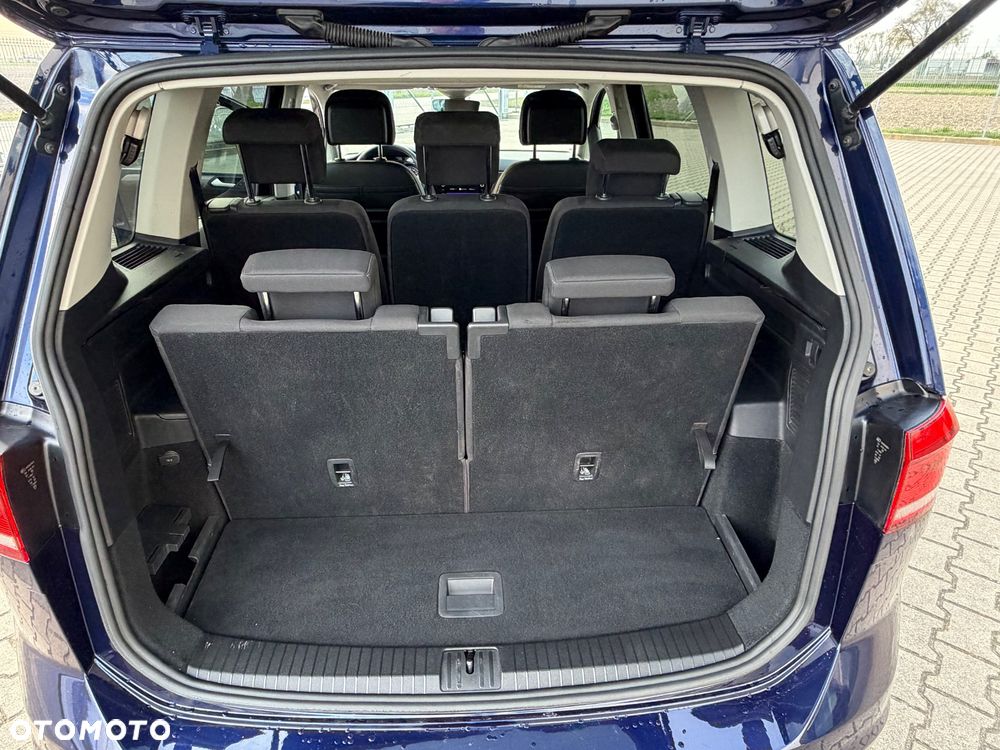 Volkswagen Touran 2.0 TDI BMT IQ Drive DSG - 27