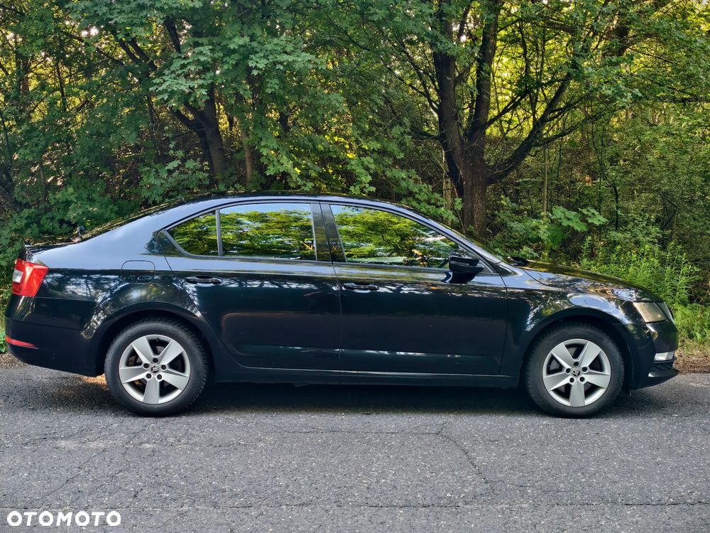 Skoda Octavia 2.0 TSI Ambition DSG - 3