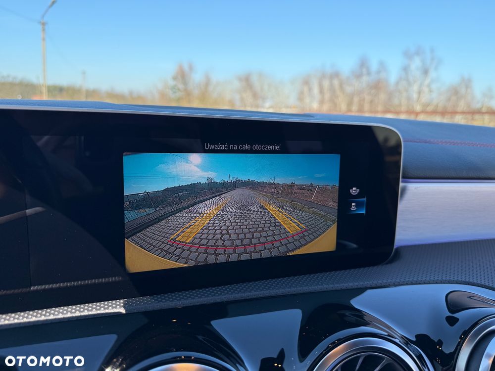 Mercedes-Benz CLA - 31