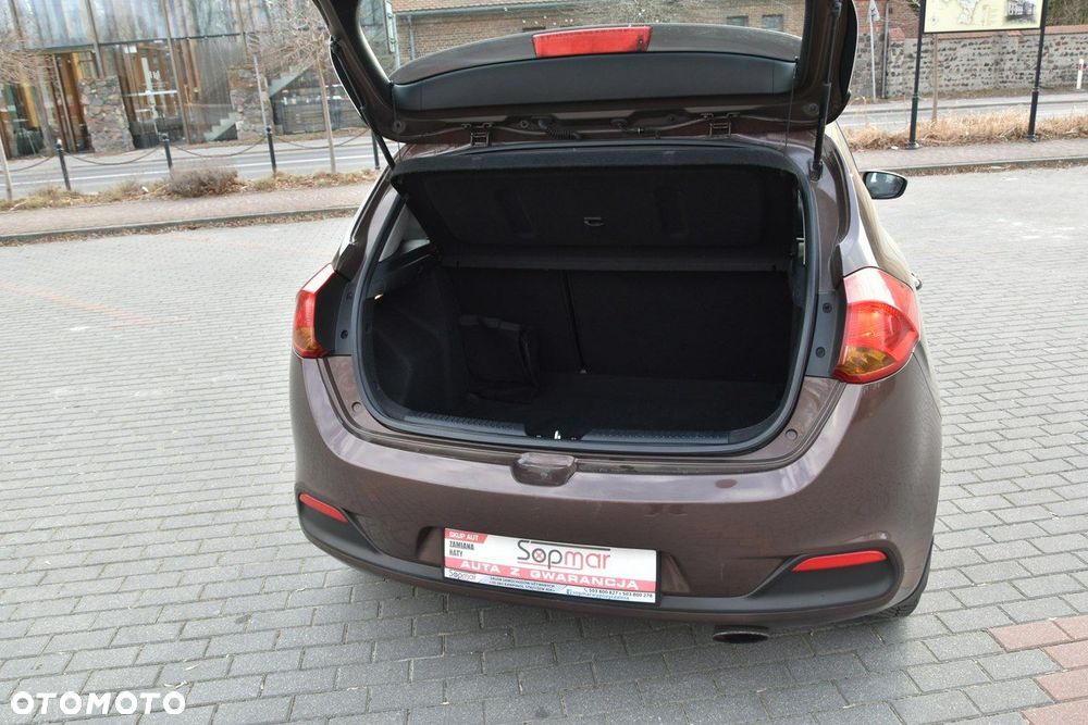 Kia Ceed - 20
