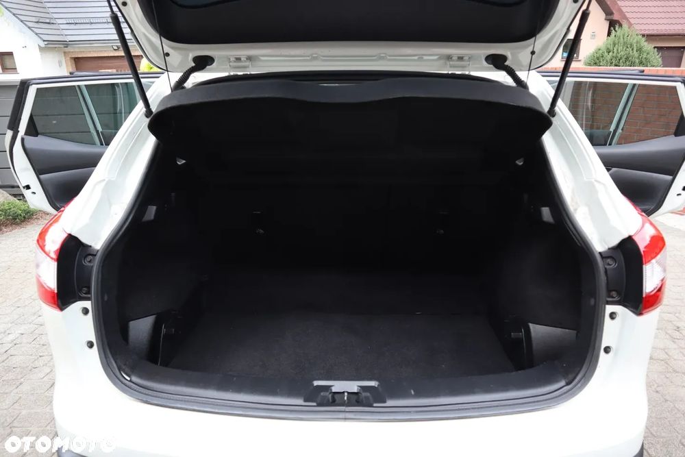 Nissan Qashqai 1.6 dCi 4x4 Acenta S&S - 14