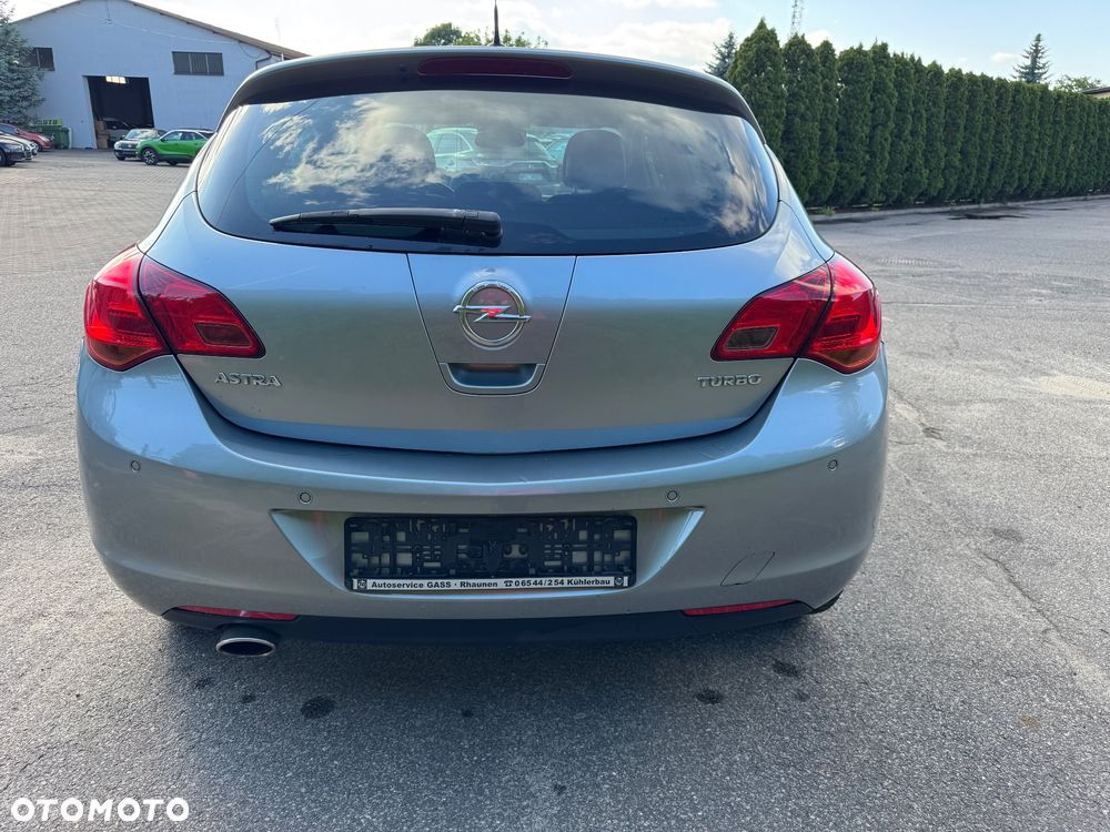 Opel Astra 1.4 Turbo ecoFLEX Start/Stop 150 Jahre - 5