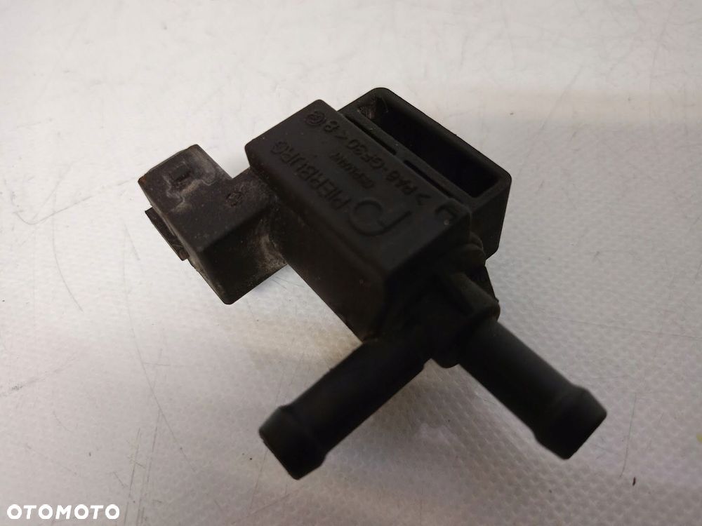 zaworki podciśnienia 2.4 b volvo v70 ii - 3