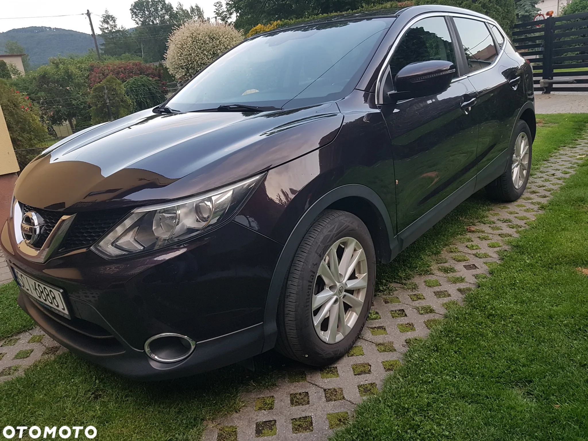 Nissan Qashqai - 2