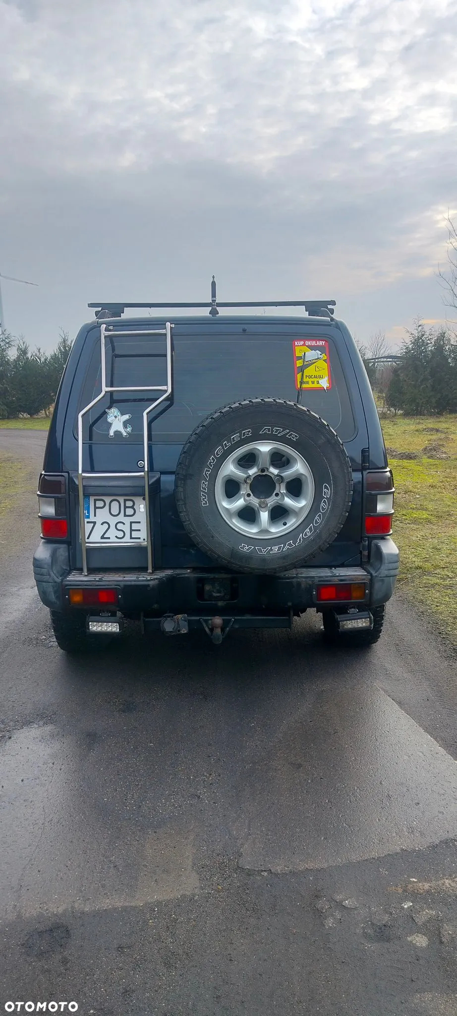 Mitsubishi Pajero 2.5 TD GL - 17