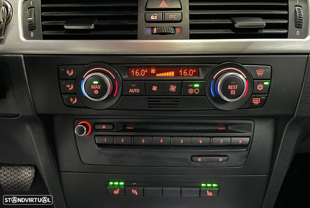 BMW 320 d Coupe Aut. - 35