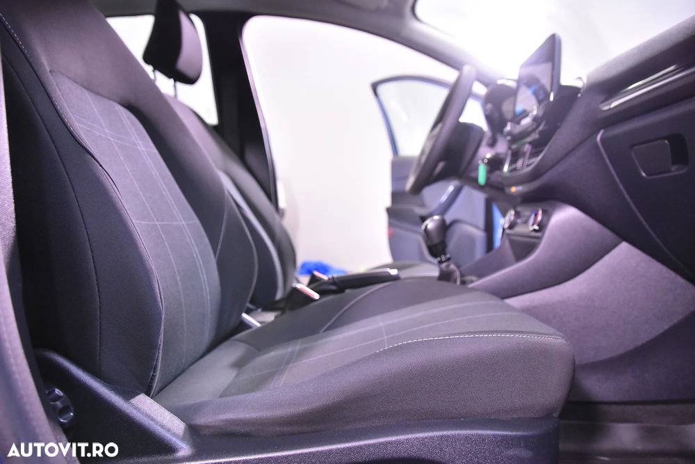 Ford Fiesta - 11