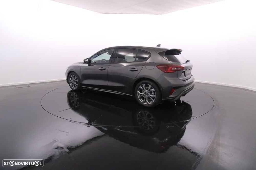 Ford Focus 1.5 TDCi EcoBlue ST-Line Aut. - 4