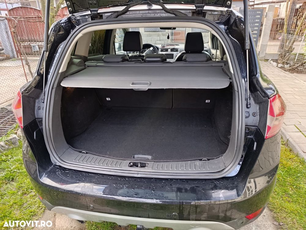 Ford Kuga 2.0 TDCi 4WD Titanium - 2