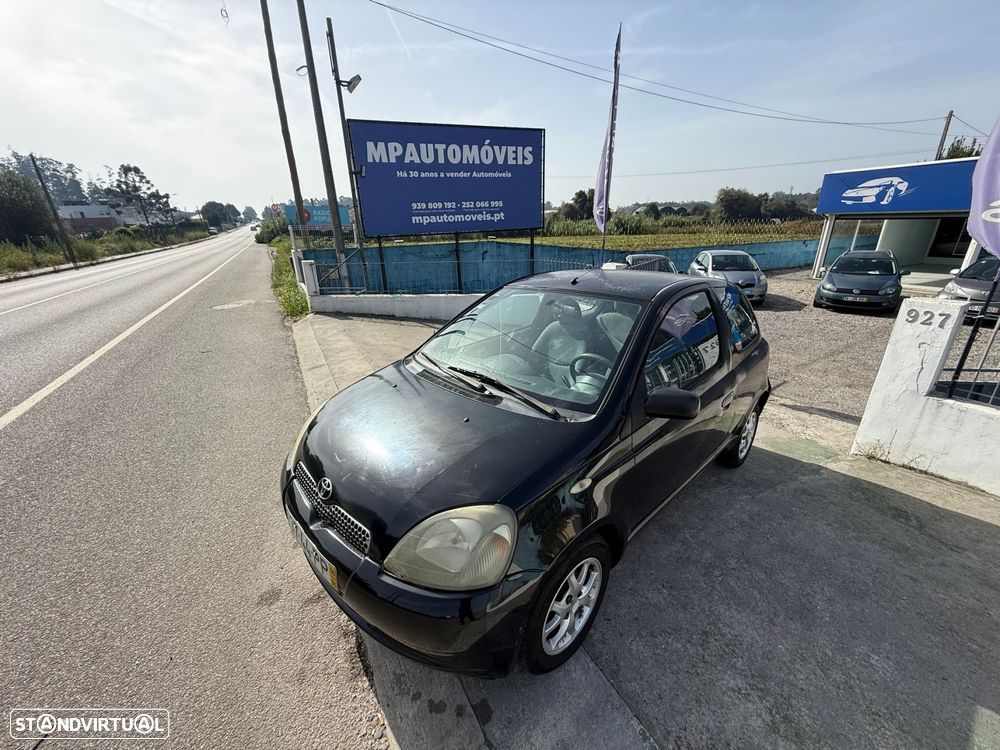 Toyota Yaris 1.0 Base C/Radio - 9