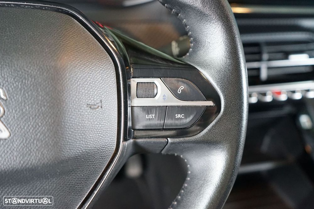 Peugeot 208 1.2 PureTech Active - 22