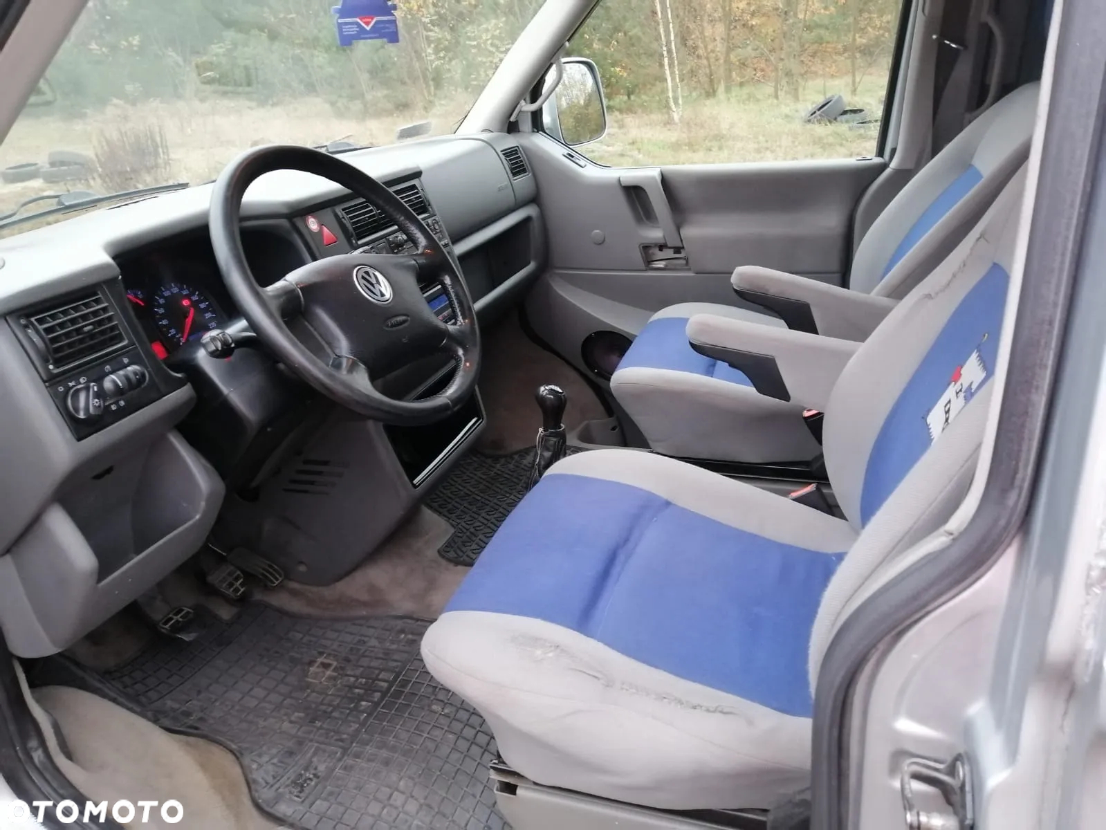 Volkswagen Multivan - 9