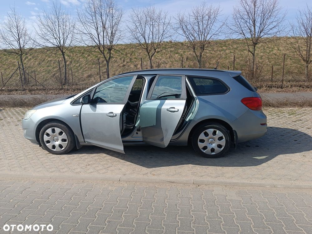 Opel Astra 1.7 CDTI - 29