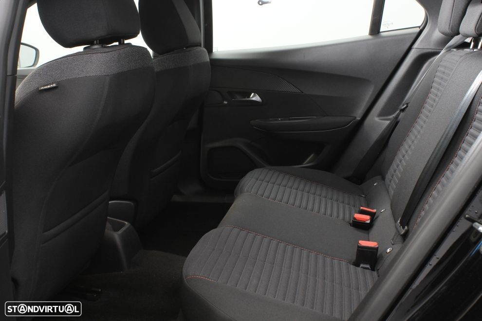 Peugeot 2008 1.2 PureTech Active Pack - 22