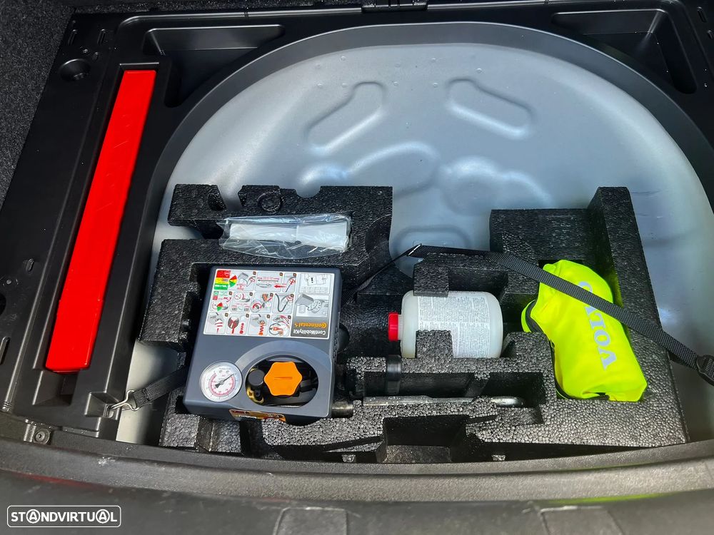 Volvo V40 1.6 D2 R-Design Momentum - 25