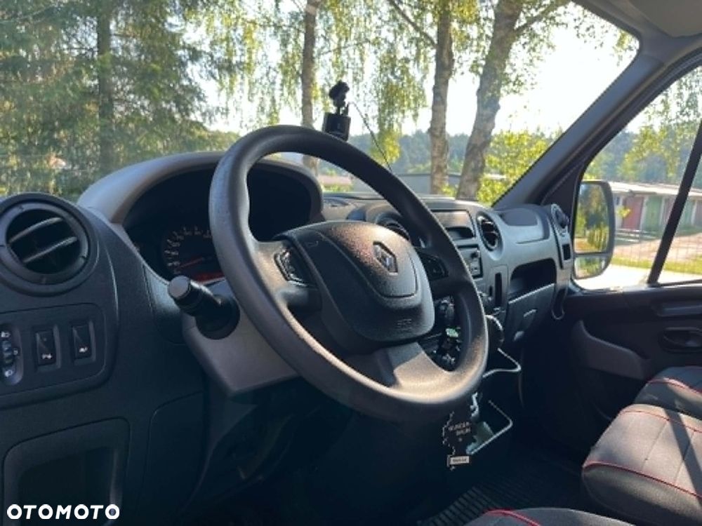Renault Master - 17