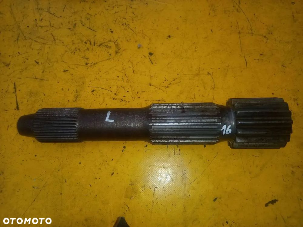 Zwolnica tylna lewa New Holland 6640 - 9