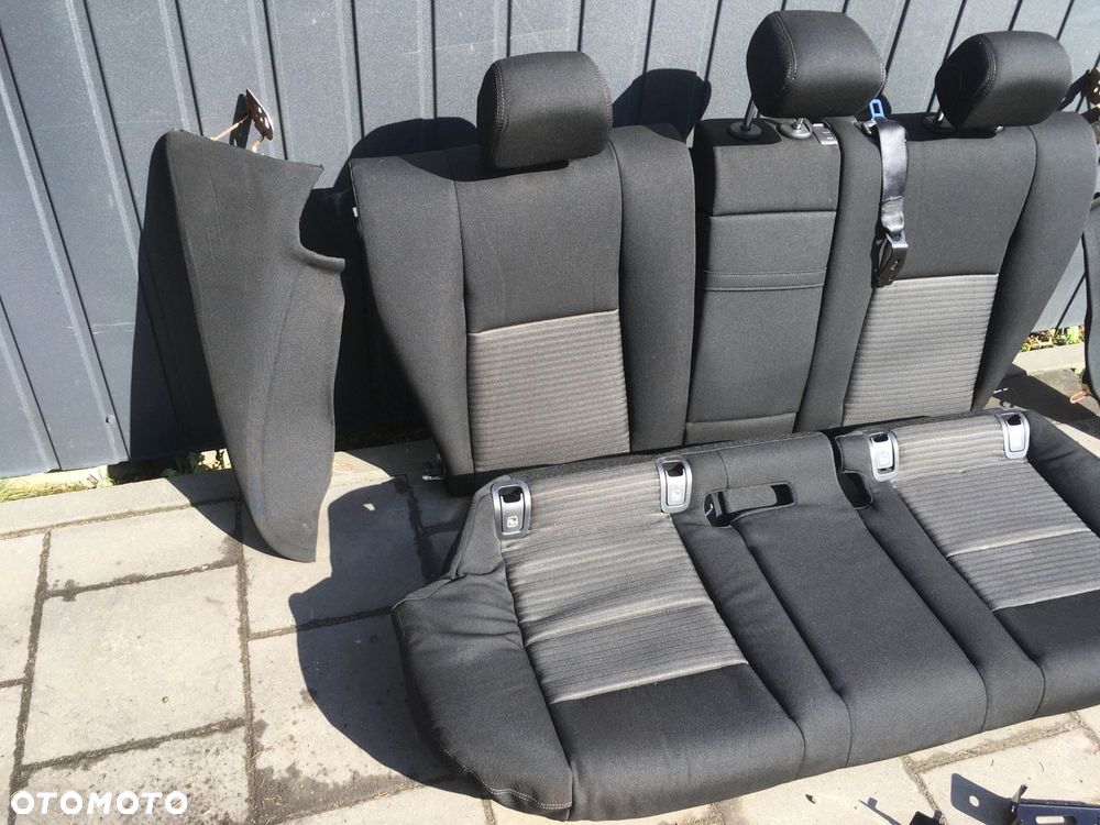 TYLNA KANAPA MERCEDES BENZ W213 - 2