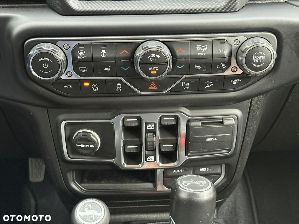 Jeep Wrangler 2.0 T-GDI Hardtop AWD Automatik Sahara - 25