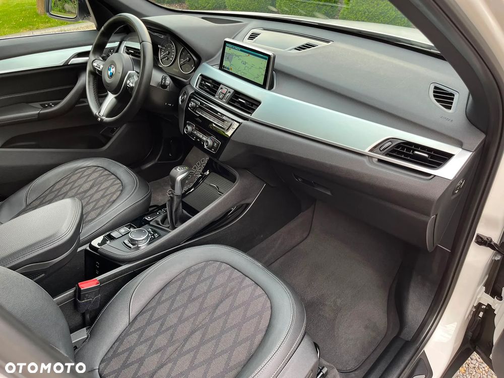BMW X1 xDrive25d xLine - 31