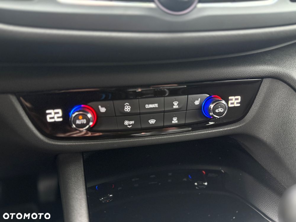 Opel Insignia 2.0 CDTI Innovation S&S - 25