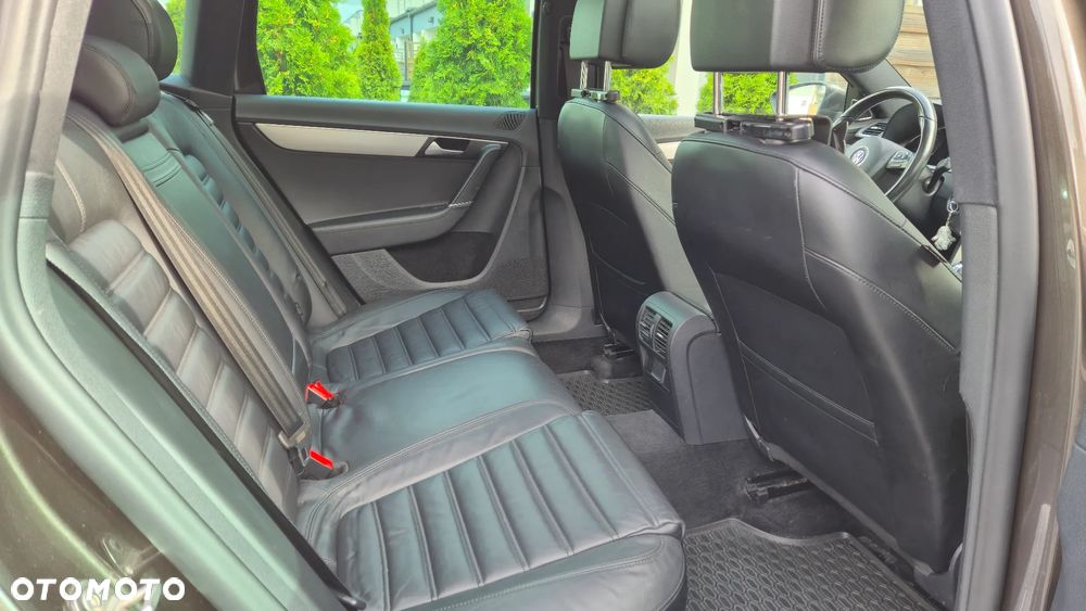 Volkswagen Passat - 3