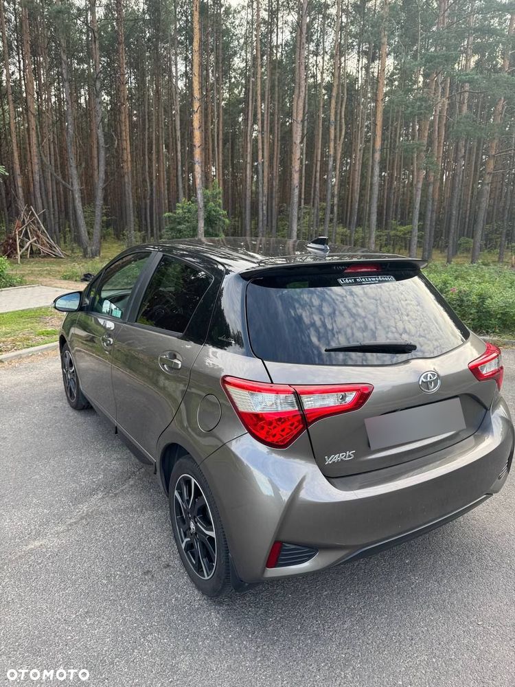 Toyota Yaris 1.5 Selection - 9