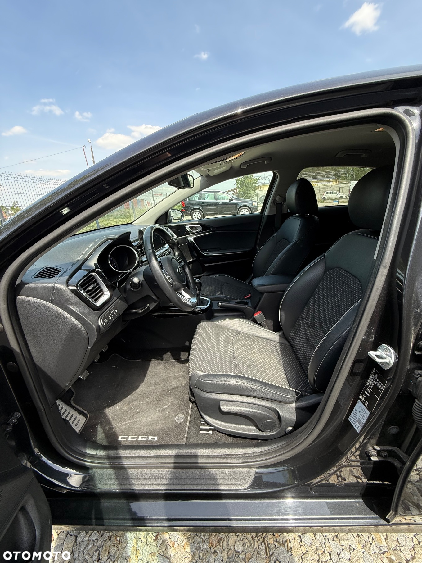 Kia Ceed 1.4 CVVT Attract - 7